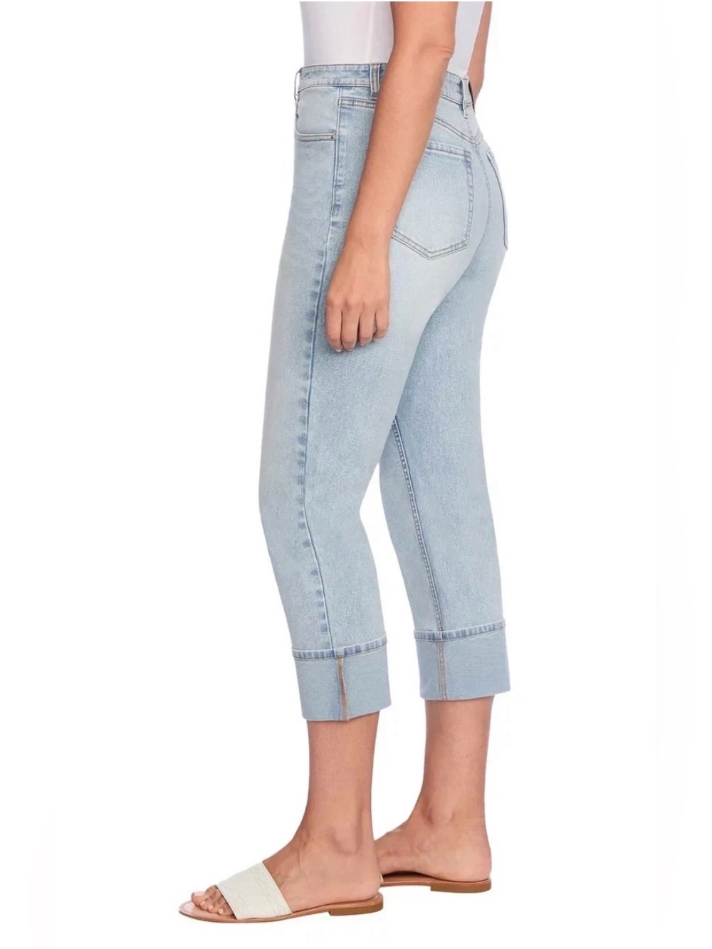 Frye Women's High-Rise Cuffed Crop Jean Light Blue Stevie Wash Size 8 - Picture 2 of 15